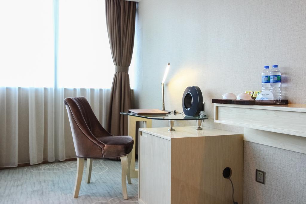 Paco Hotel Guangzhou East Railway Station Branch Экстерьер фото
