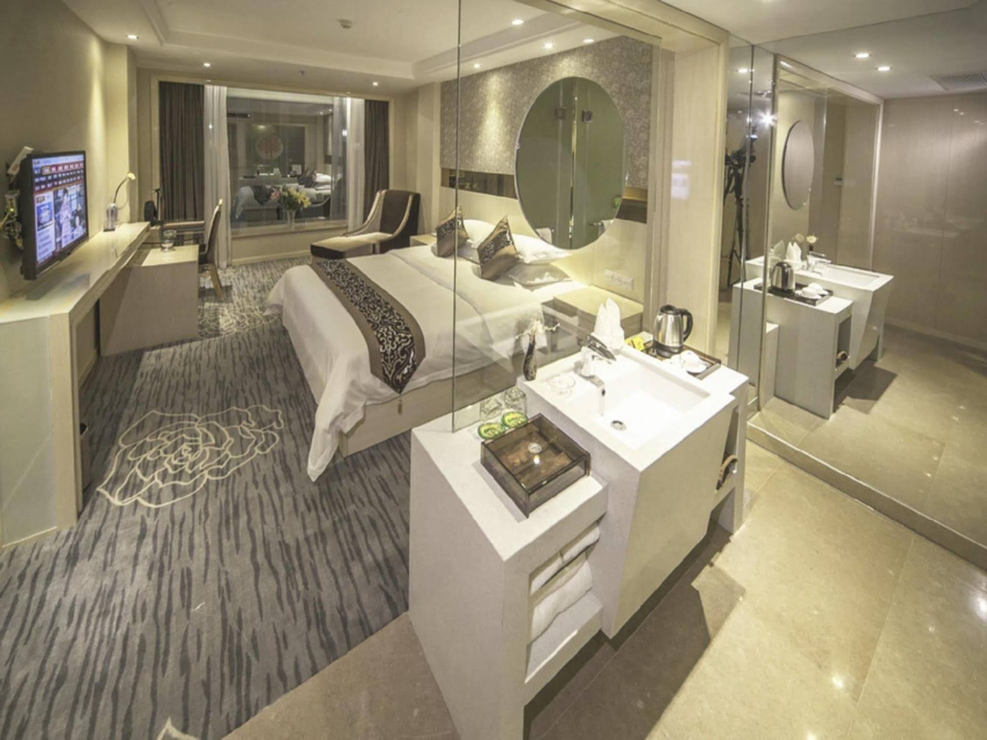 Paco Hotel Guangzhou East Railway Station Branch Экстерьер фото